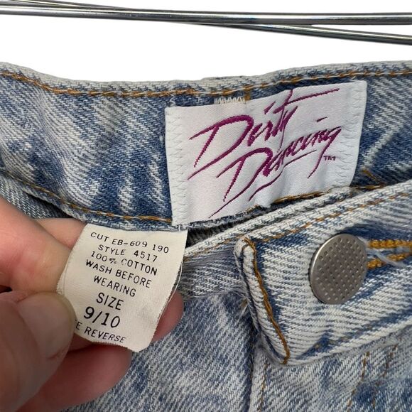 1980's acid wash Dirty Dancing brand bermuda high-waisted shorts 9/10 - Picture 3 of 15